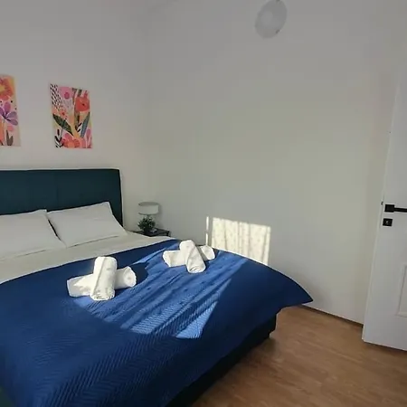 Lunna Apartman